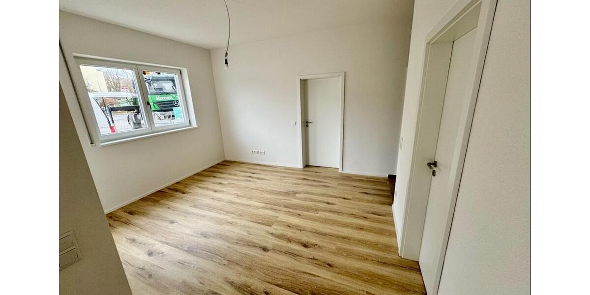 Erdgeschoßwohnung Traunreut Irsing - 3 Zimmer, 92 m&sup2;, 399.500&euro; | Angebot:8853035
