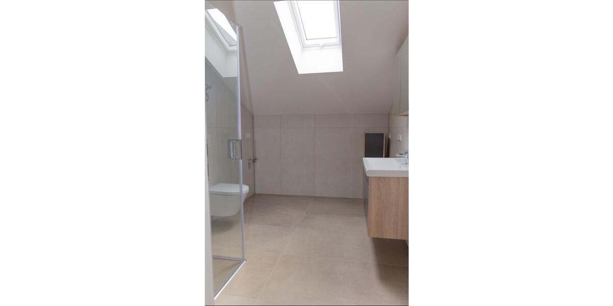 Dachgeschoßwohnung Bad Reichenhall - 2 Zimmer, 73 m&sup2;, 1.500&euro; | Angebot:25524342