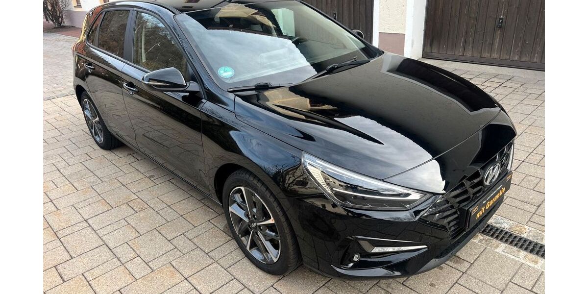 Hyundai i30 153.000 km 12.100 &euro; Altenmarkt an der Alz 83352