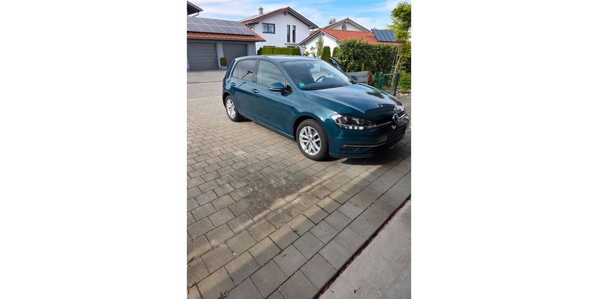 VW Golf 42.800 km 14.800 &euro; Traunwalchen 83374