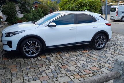Kia XCeed 13.000 km 17.300 &euro; Siegsdorf 83313
