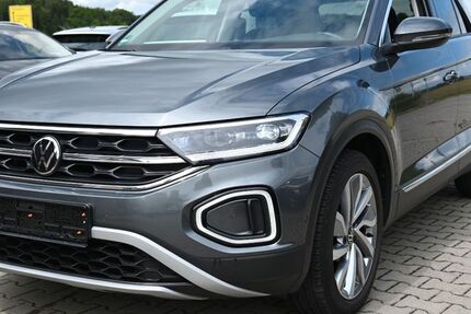 VW T-Roc 104.000 km 19.900 &euro; Petting /Waging am See 83367