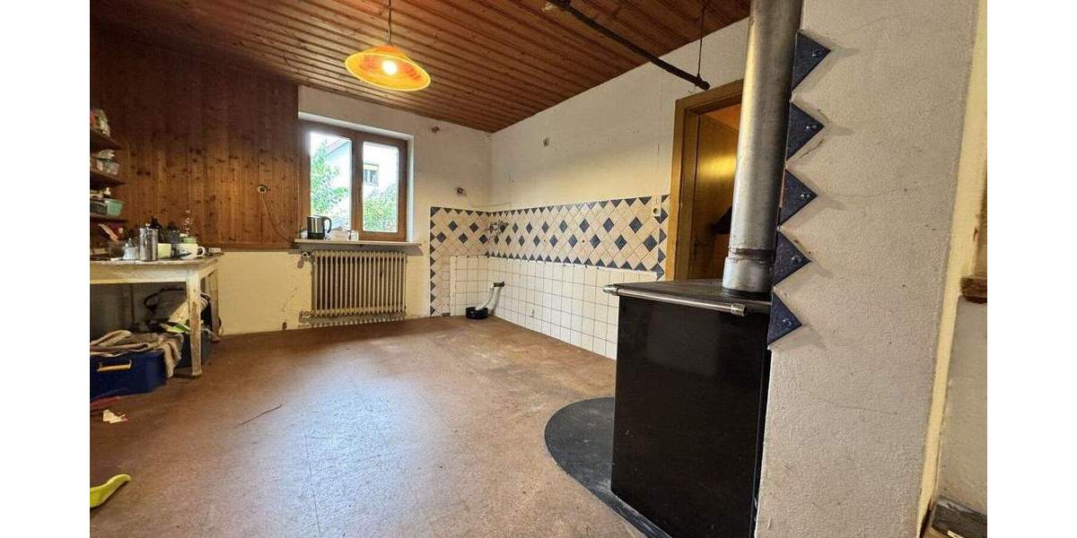 Einfamilienhaus Trostberg - 1 Zimmer, 200 m&sup2;, 495.000&euro; | Angebot:25660775