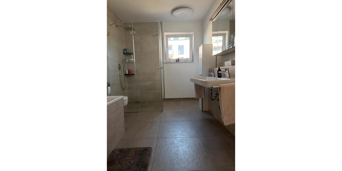 Etagenwohnung Trostberg - 3 Zimmer, 80 m&sup2;, 400.000&euro; | Angebot:25568963