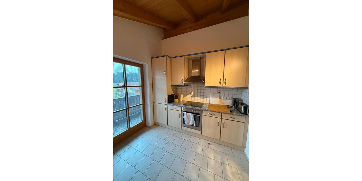 Dachgeschoßwohnung Nußdorf - 3 Zimmer, 70 m&sup2;, 1.000&euro; | Angebot:25992229