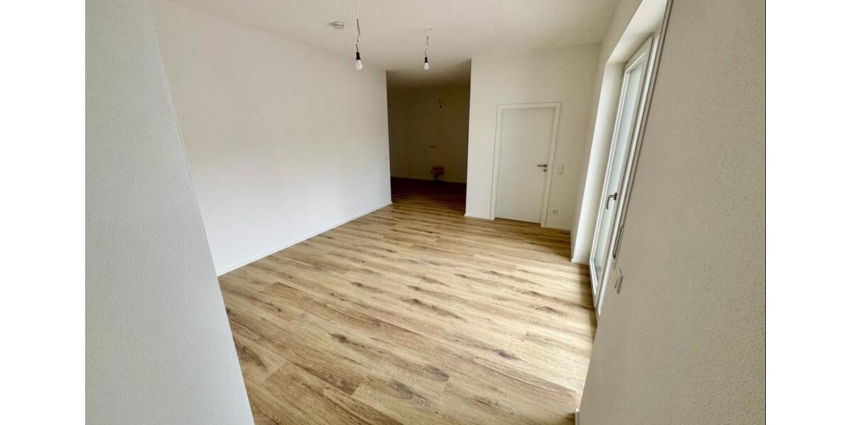 Erdgeschoßwohnung Traunreut Irsing - 3 Zimmer, 92 m&sup2;, 399.500&euro; | Angebot:8853035