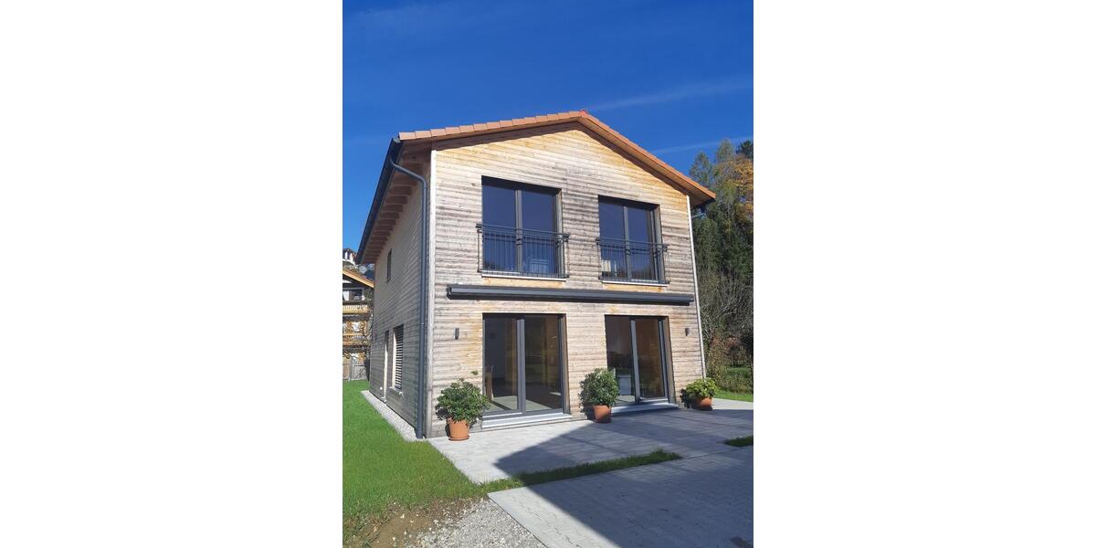 Einfamilienhaus Siegsdorf - 5 Zimmer, 143 m&sup2;, 799.000&euro; | Angebot:26050275