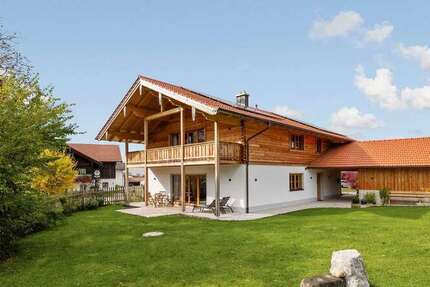 Haus Siegsdorf - 6 Zimmer, 199 m&sup2;, 1.850.000&euro; | Angebot:23259140