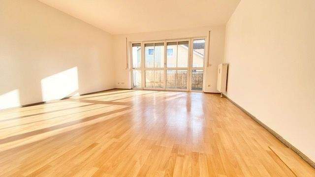 Etagenwohnung Freilassing - 2 Zimmer, 64 m&sup2;, 259.000&euro; | Angebot:25667668