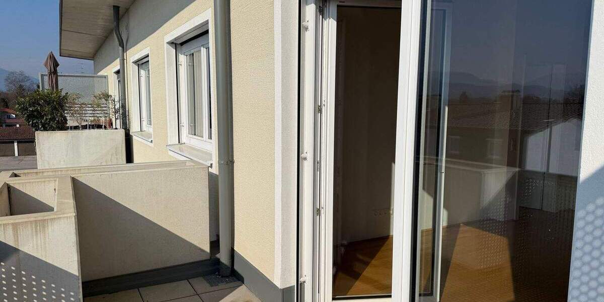 Etagenwohnung Freilassing - 2 Zimmer, 61 m&sup2;, 290.000&euro; | Angebot:25969600