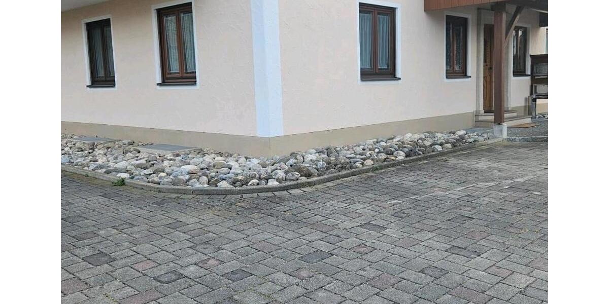 Erdgeschoßwohnung Traunreut Irsing - 5 Zimmer, 150 m&sup2;, 1.550&euro; | Angebot:25711930