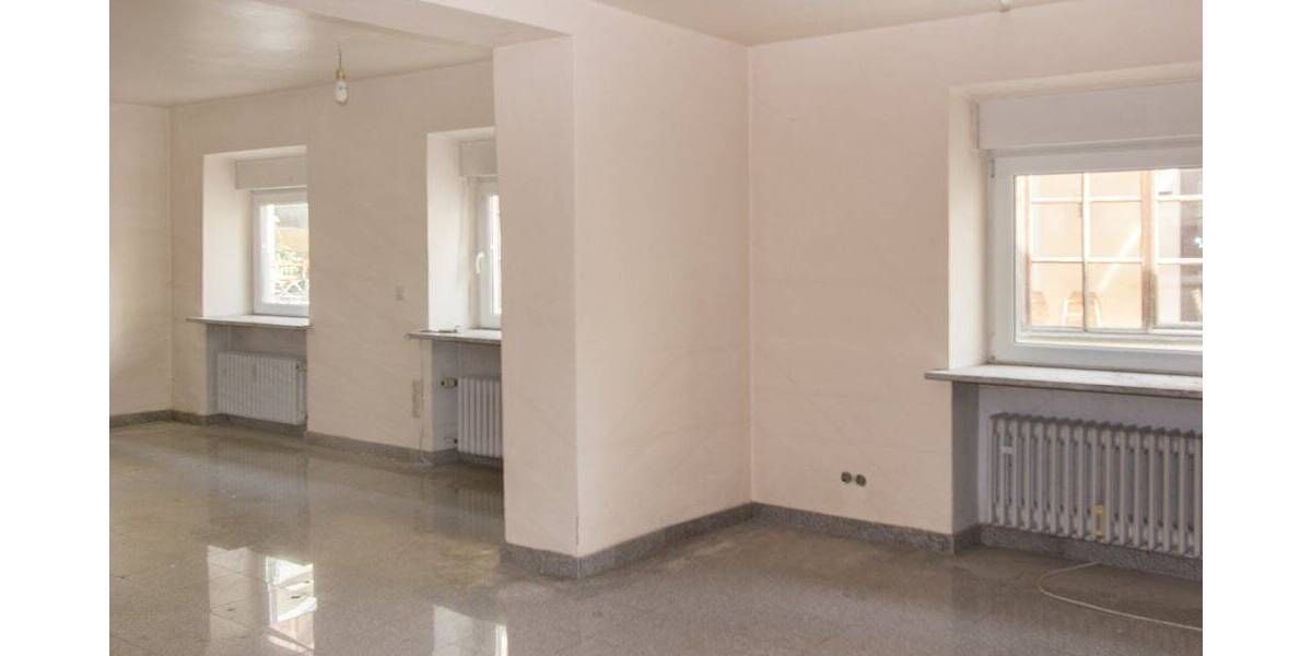 Einfamilienhaus Waging am See Fisching - 1 Zimmer, 342 m&sup2;, 718.000&euro; | Angebot:25685442