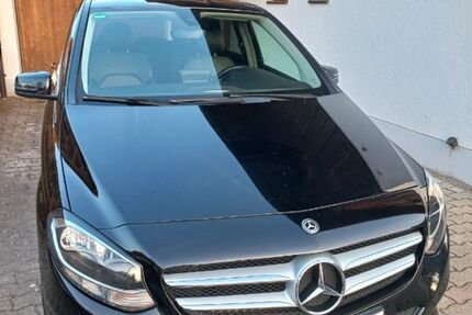 Mercedes-Benz B 180 126.000 km 12.900 &euro; Frabertsham 83119