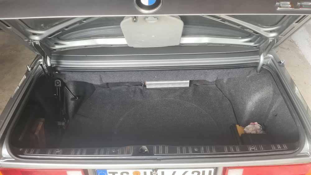 BMW E30 249.000 km 17.500 &euro; Nußdorf 83365