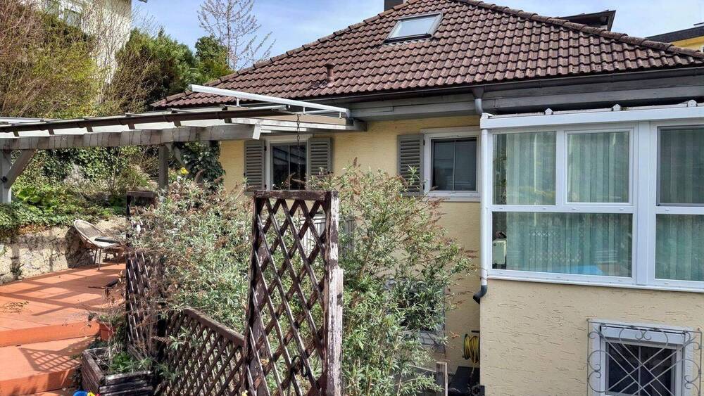 Einfamilienhaus Freilassing - 7 Zimmer, 150 m&sup2;, 675.000&euro; | Angebot:26704698