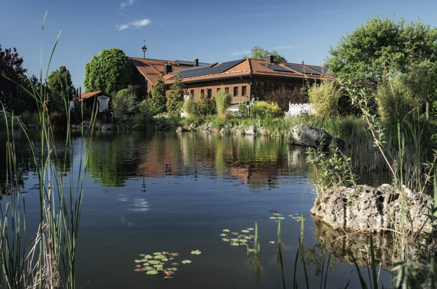 Einfamilienhaus Gstadt am Chiemsee - 25 Zimmer, 2.200 m&sup2;, 9.500.000&euro; | Angebot:25301006