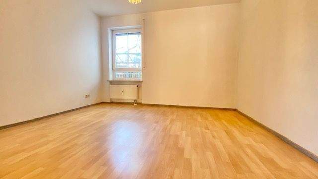 Etagenwohnung Freilassing - 2 Zimmer, 64 m&sup2;, 259.000&euro; | Angebot:25667668