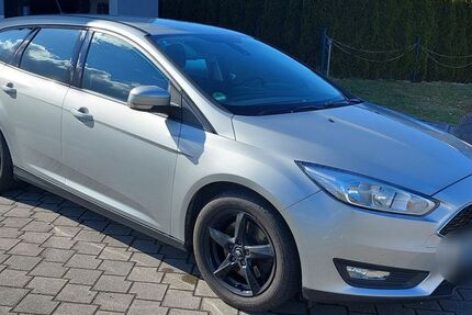 Ford Focus 124.600 km 6.000 &euro; Freilassing 83395