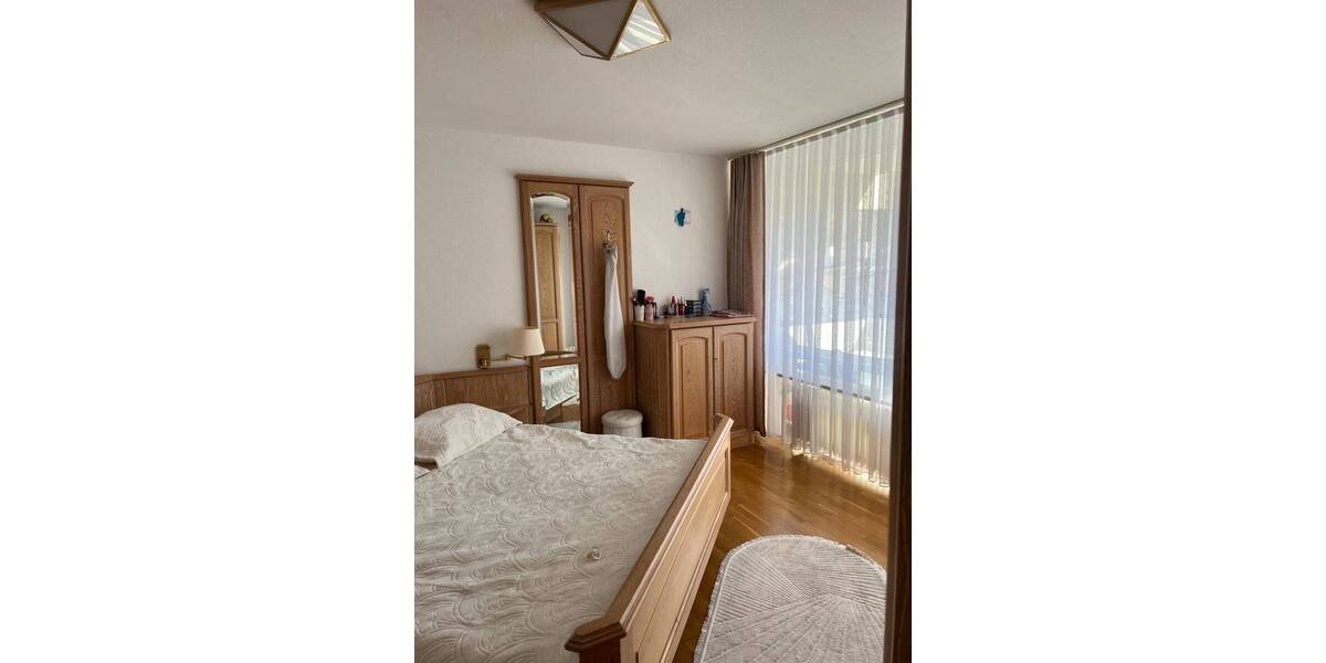 Etagenwohnung Bad Reichenhall - 3 Zimmer, 70 m&sup2;, 215.000&euro; | Angebot:25927037