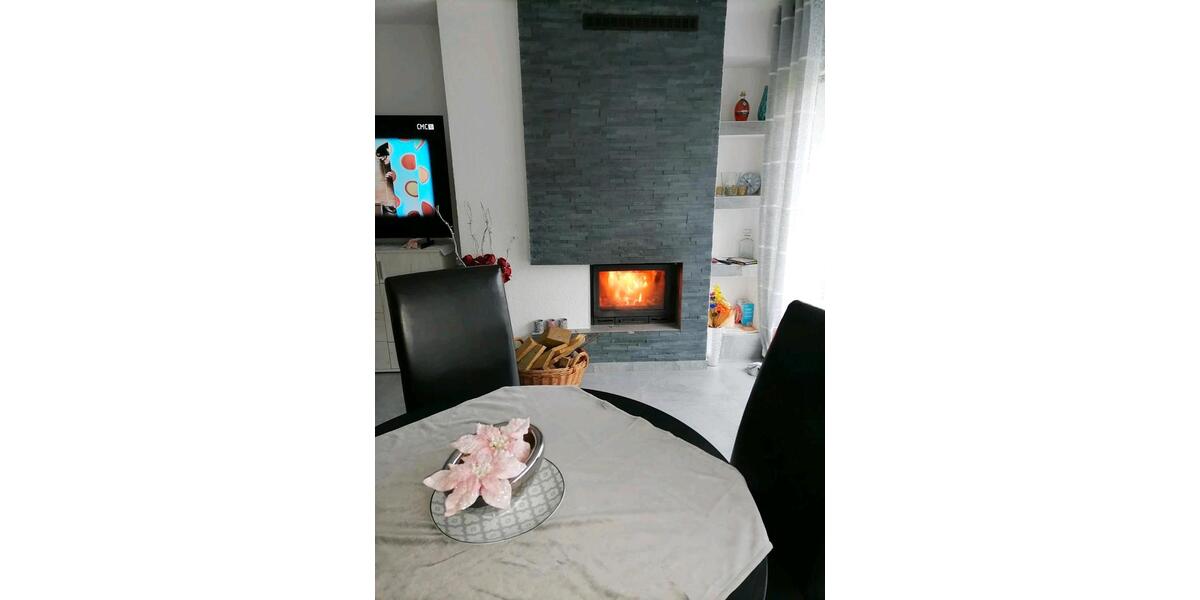 Einfamilienhaus Freilassing - 8 Zimmer, 350 m&sup2;, 430.000&euro; | Angebot:25363238