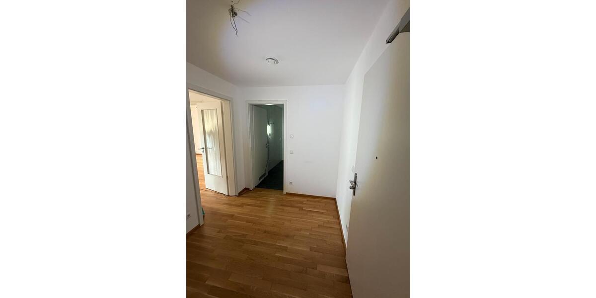 Etagenwohnung Traunstein - 2 Zimmer, 57 m&sup2;, 1.100&euro; | Angebot:25409041