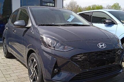 Hyundai i10 2.684 km 18.999 &euro; Traunstein 83278