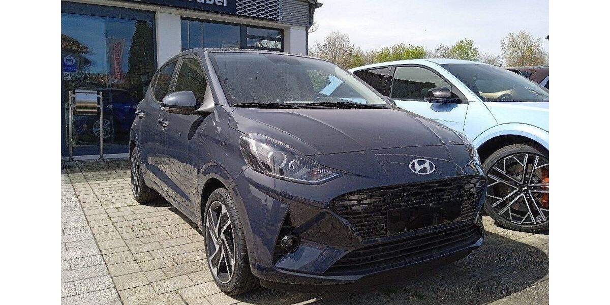 Hyundai i10 2.684 km 18.999 &euro; Traunstein 83278