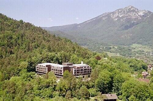 Etagenwohnung Bad Reichenhall Karlstein - 3 Zimmer, 57 m&sup2;, 180.000&euro; | Angebot:25802962