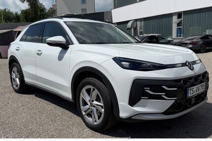VW T-Roc 9.500 km 31.880 &euro; Traunstein 83278