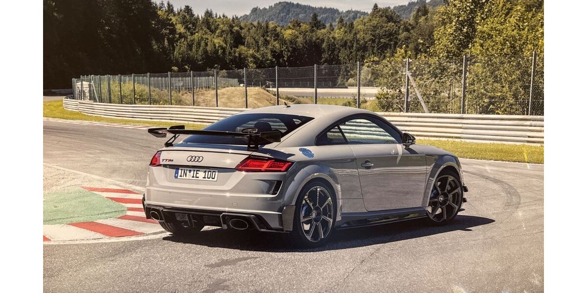 Audi TT RS 4.185 km 123.500 &euro; Traunstein 83278